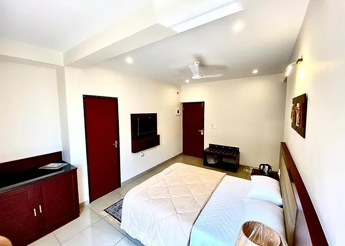 Kamat'S Hilltop Leisure